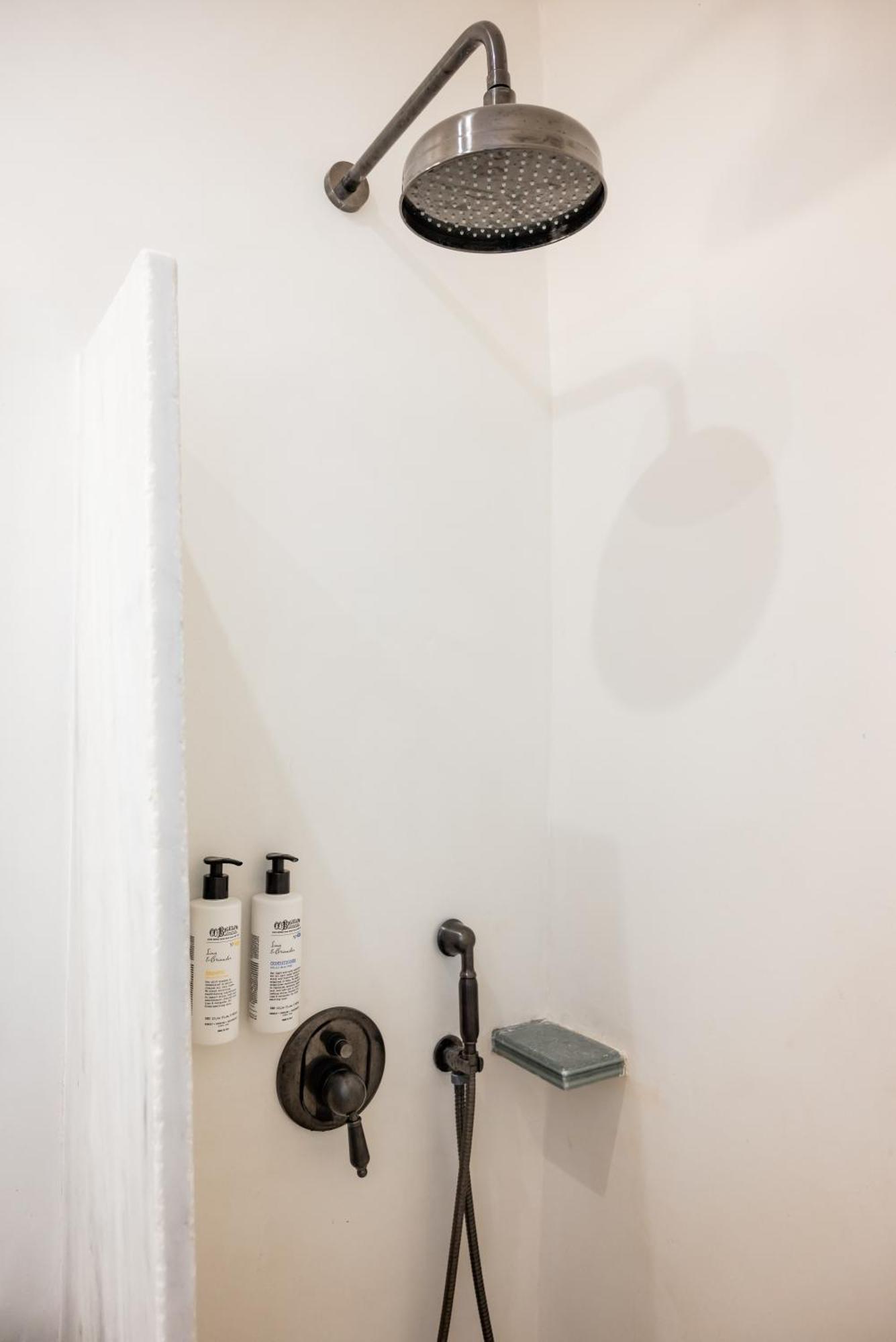 Aniko Suites White Alley Mykonos Town 외부 사진