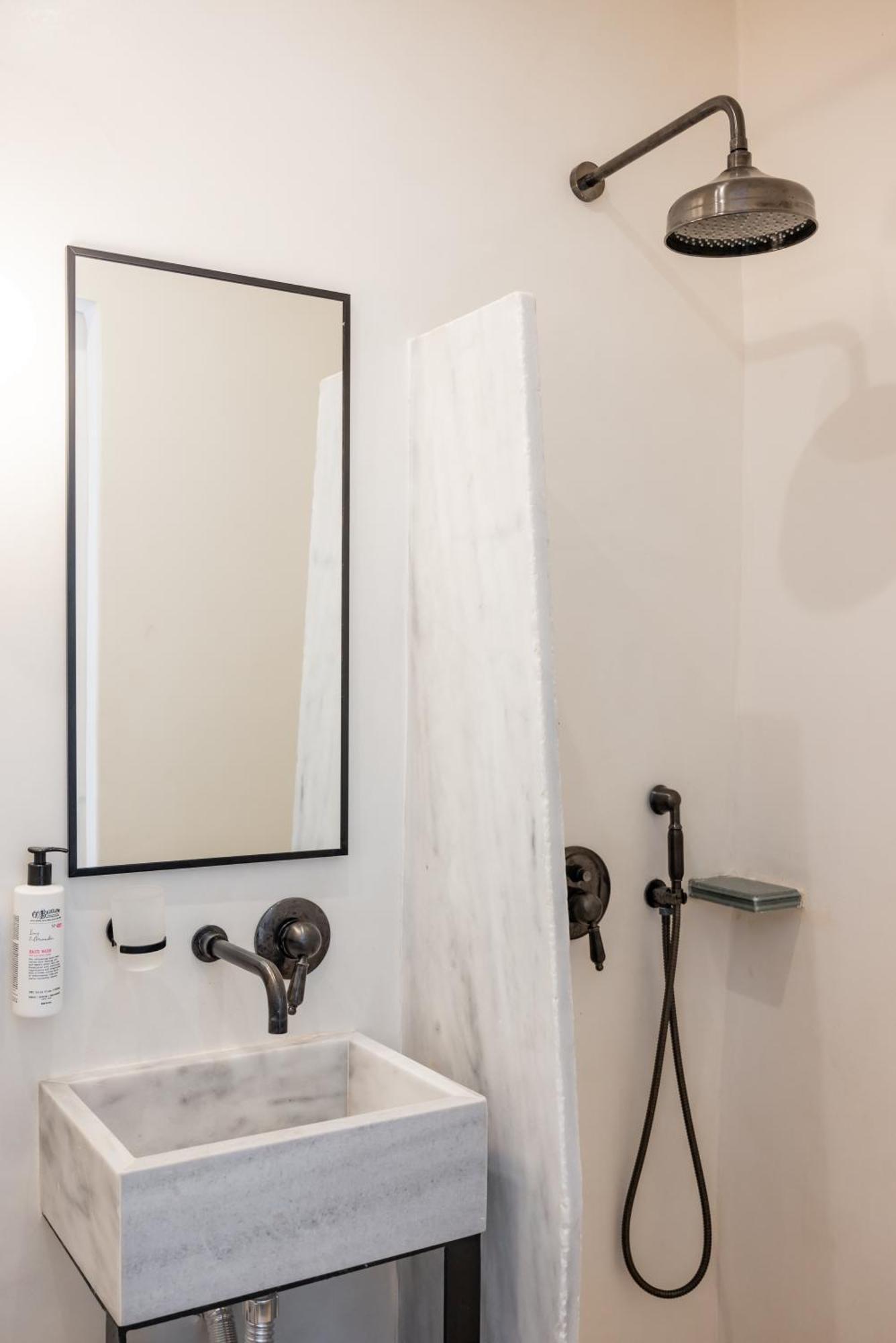Aniko Suites White Alley Mykonos Town 외부 사진